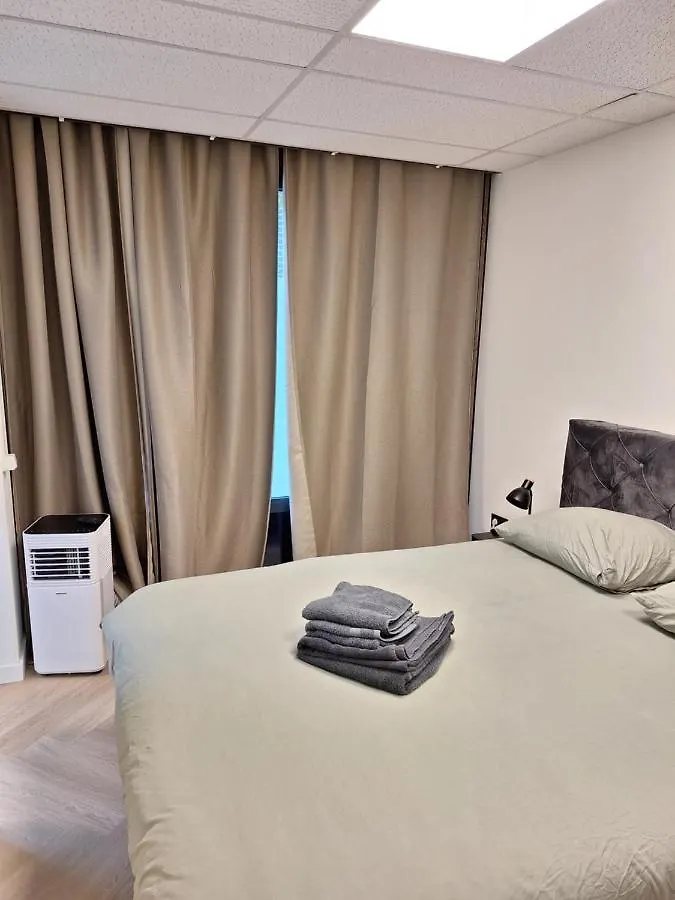 Perfect Studio 14 H Center Rotterdam 0*,  Niederlande